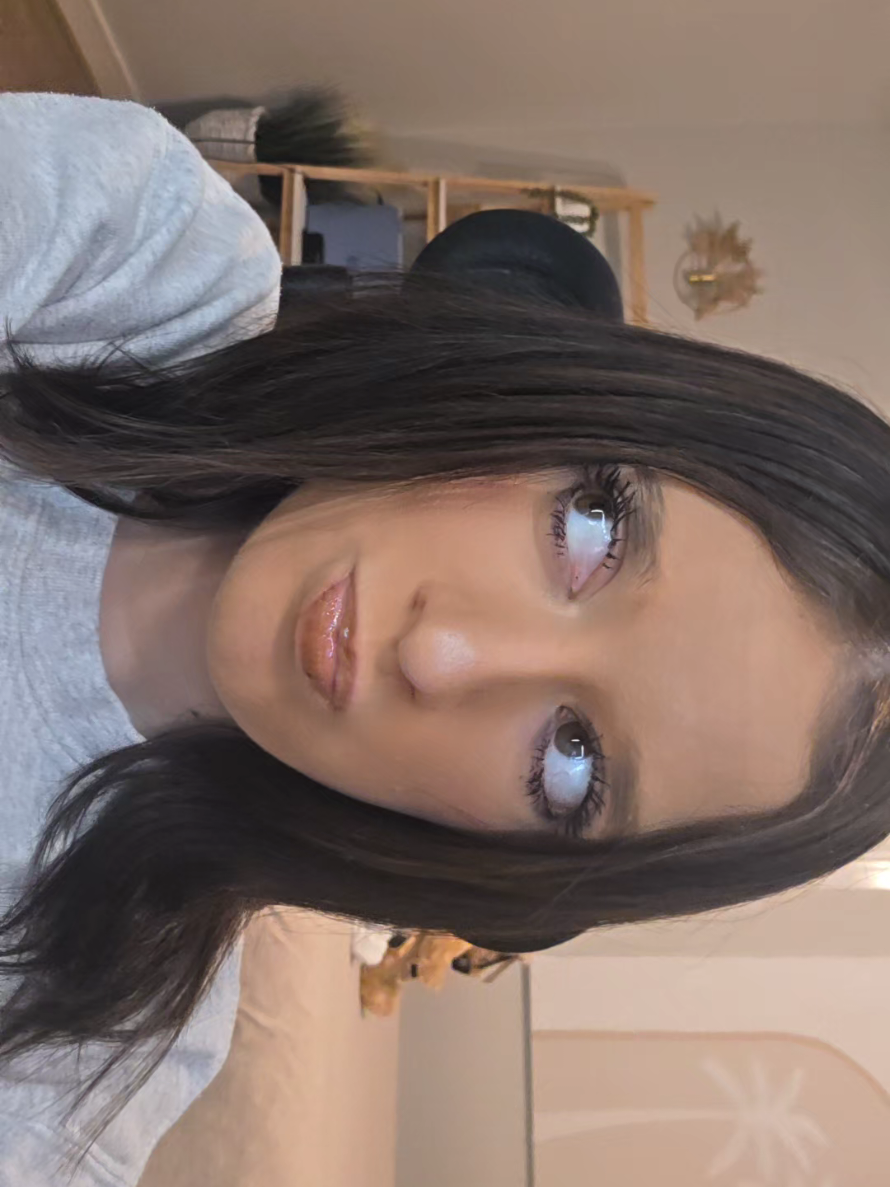 @Chloe