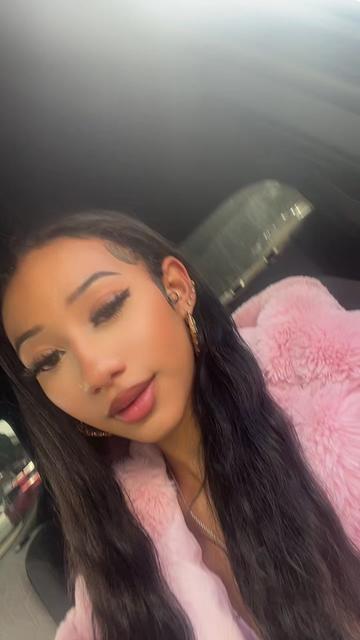 @Aniya Marie 🌈