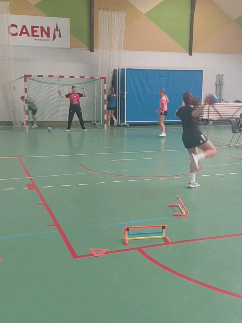 @Nico handball 🤾&zwj;♂️🤾&zwj;♂️🤾&zwj;♂️