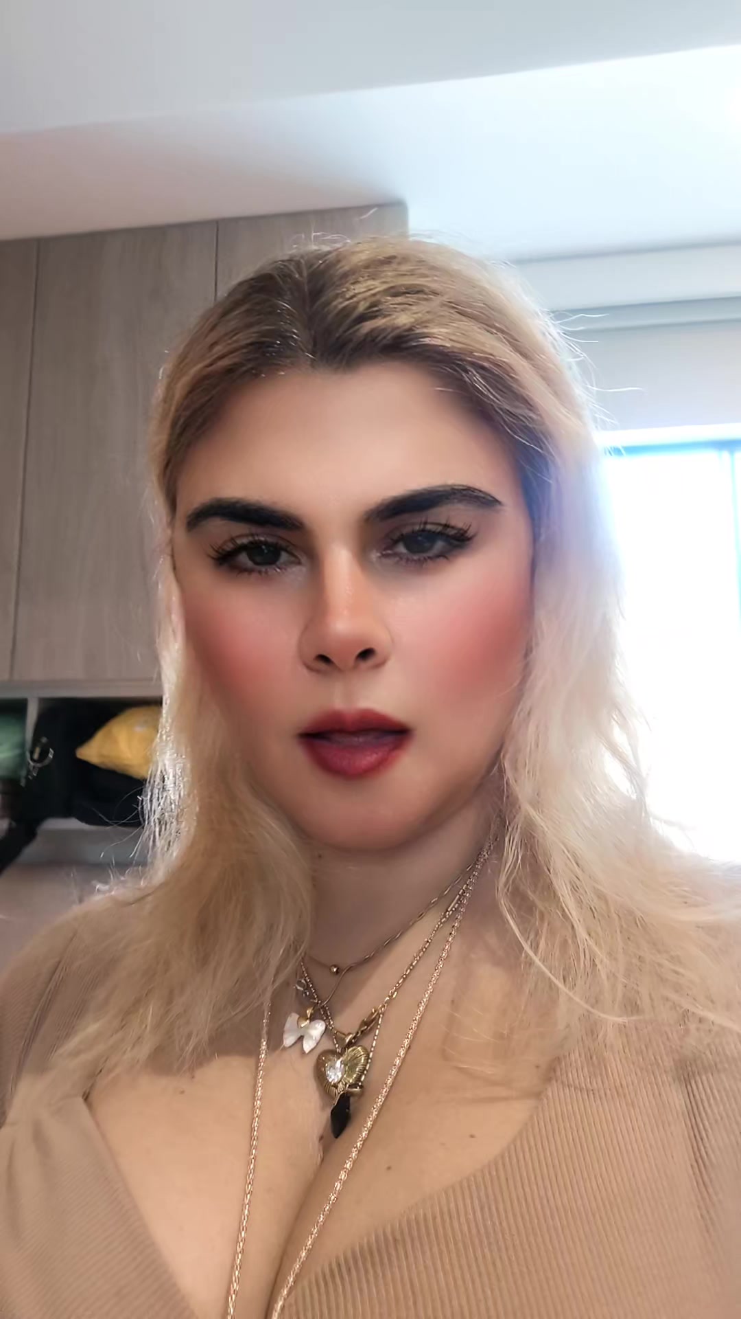 @Claudia Abusada