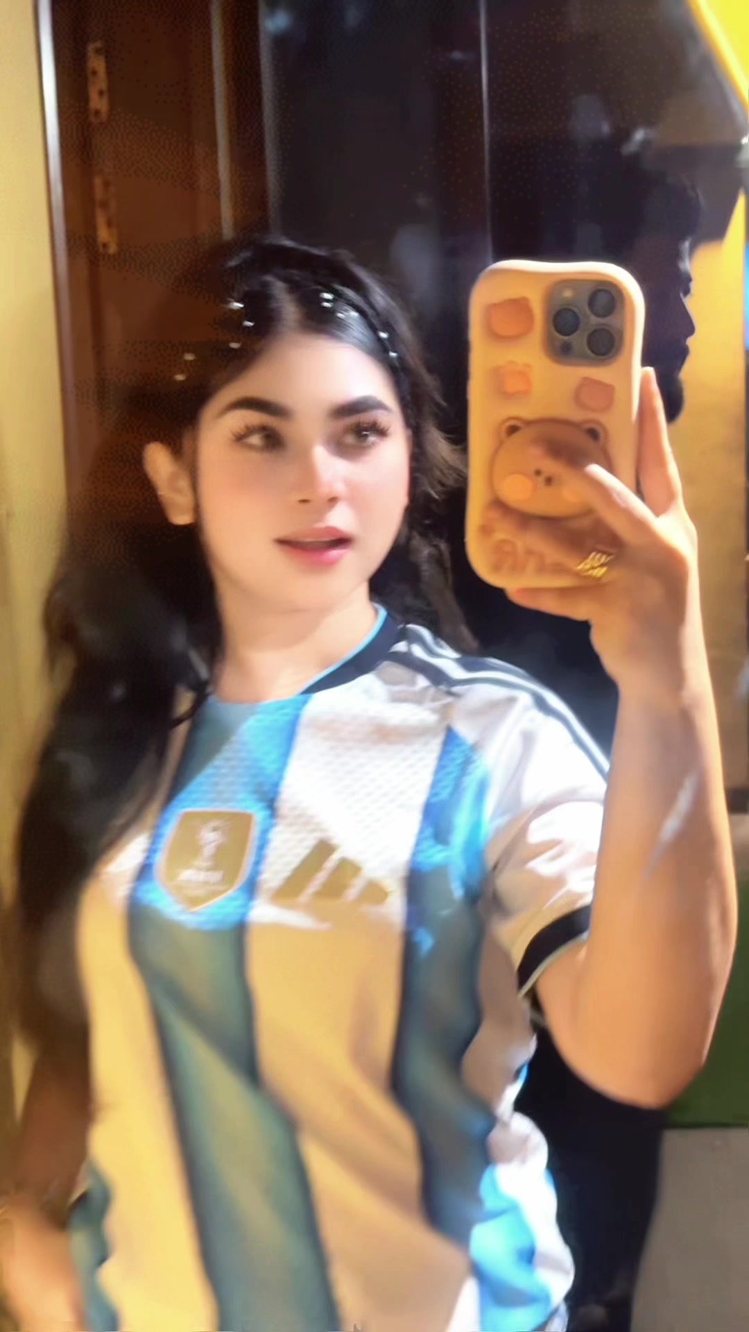 @NusratAkdogan