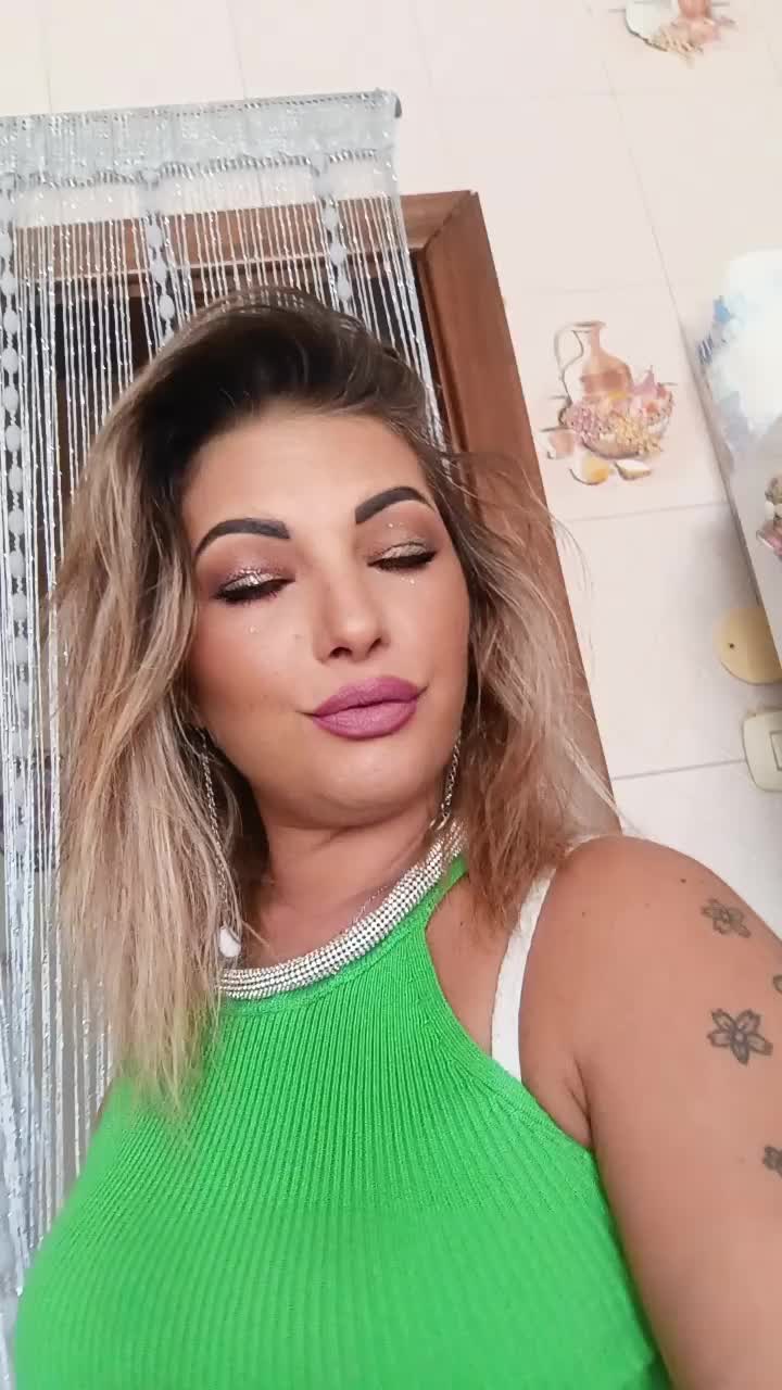 @mitica sorridente