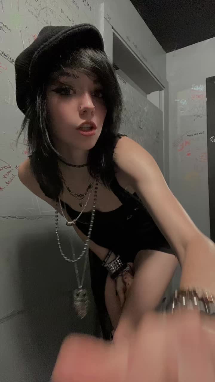 @Skully