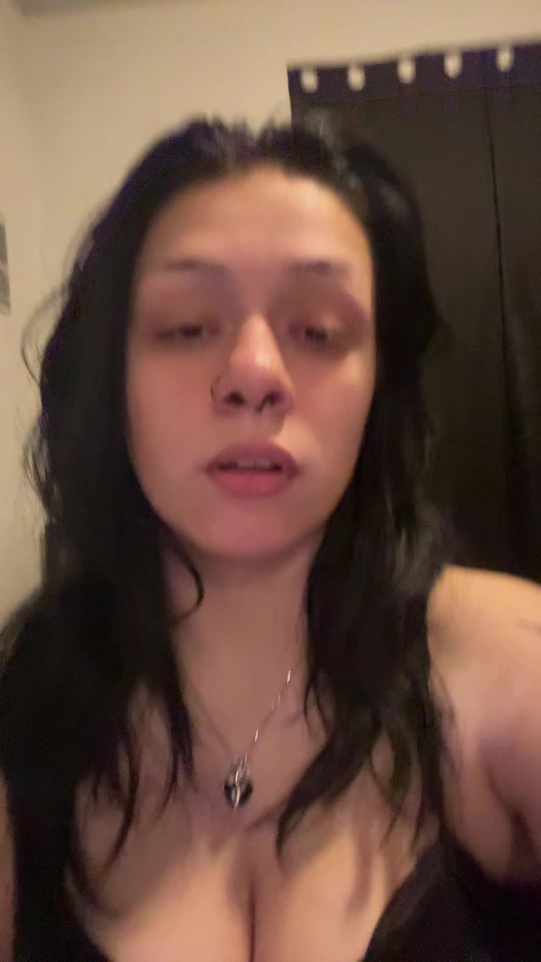 @𝔅𝔲𝔱𝔱𝔢𝔯𝔣𝔩𝔶🖤🩸