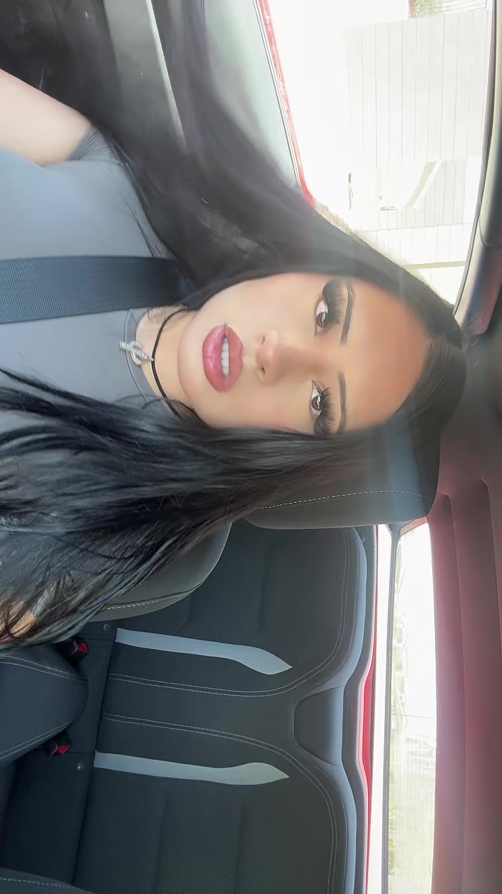 @YungHoNeverBrokeAgain