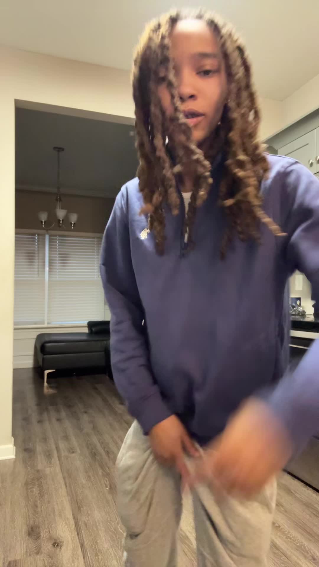 @Brooke 👩🏼&zwj;🎤