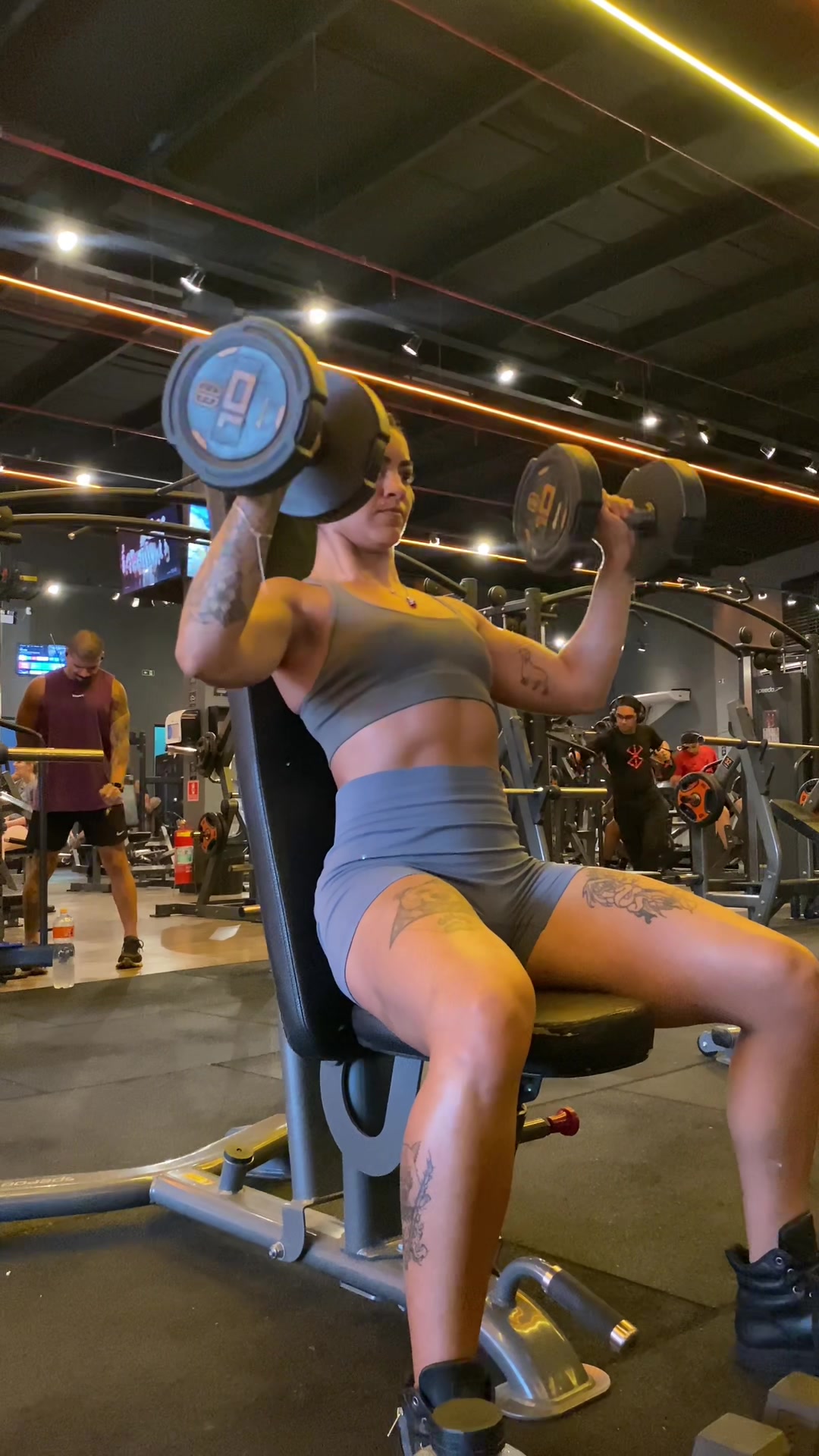 @Francine Ribeiro