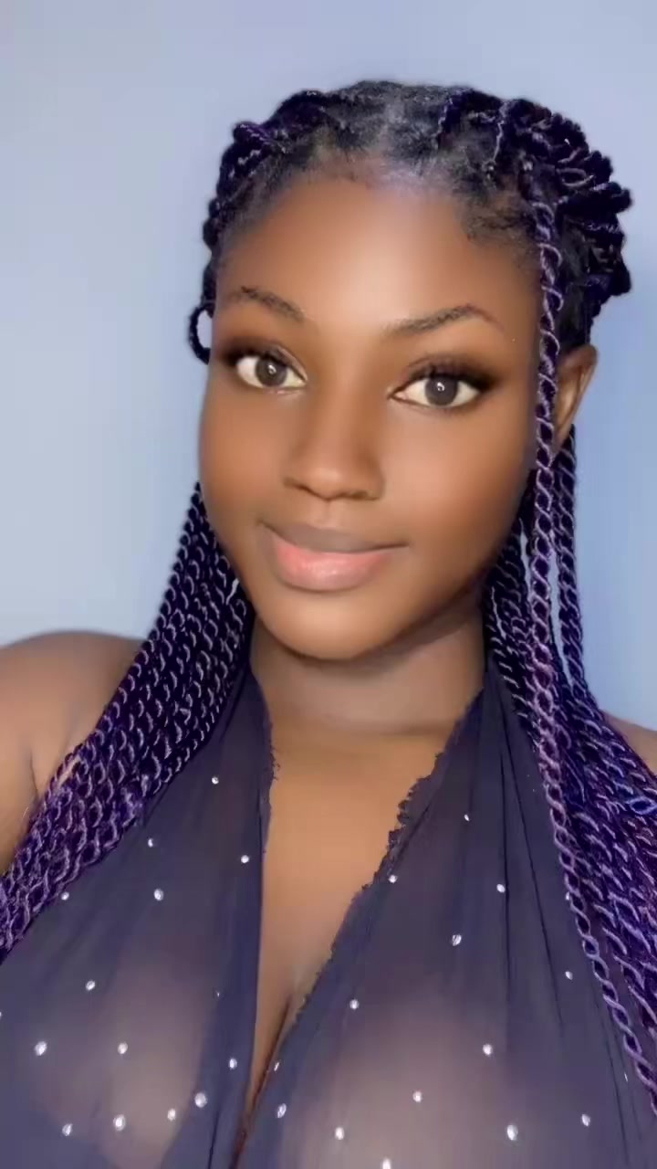 @Little Demi🧊💦🦋