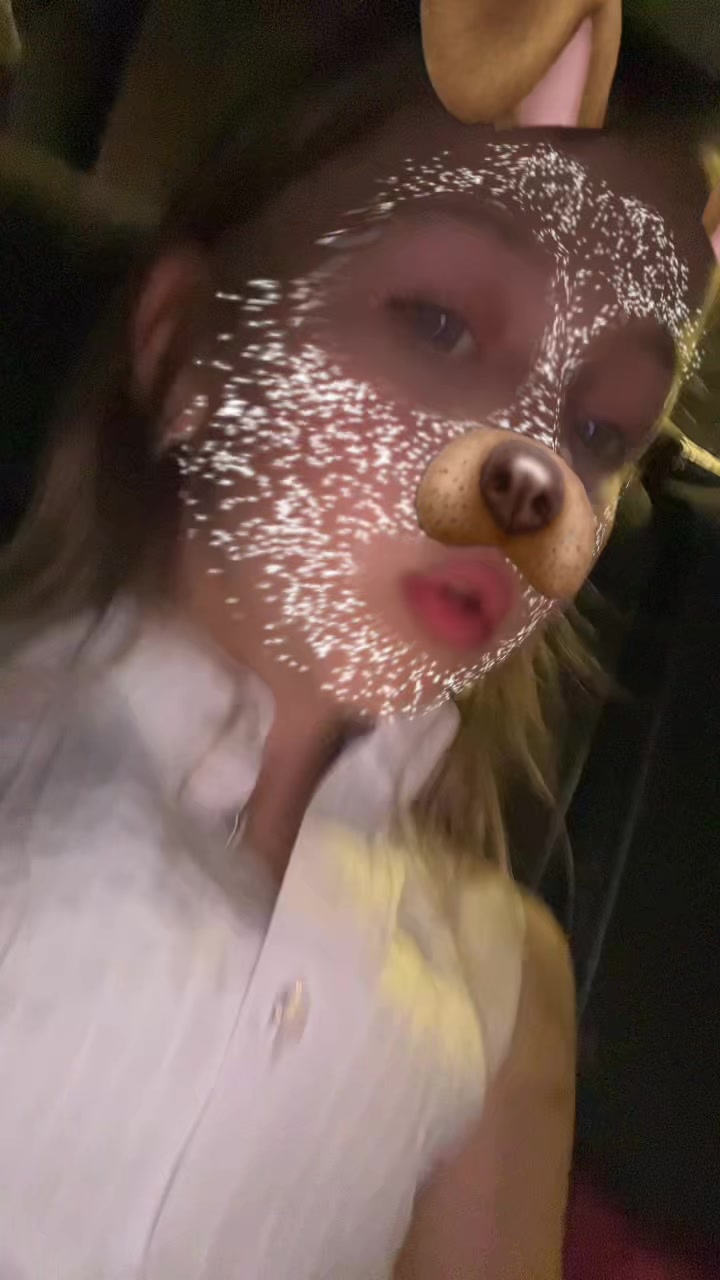 @veronika