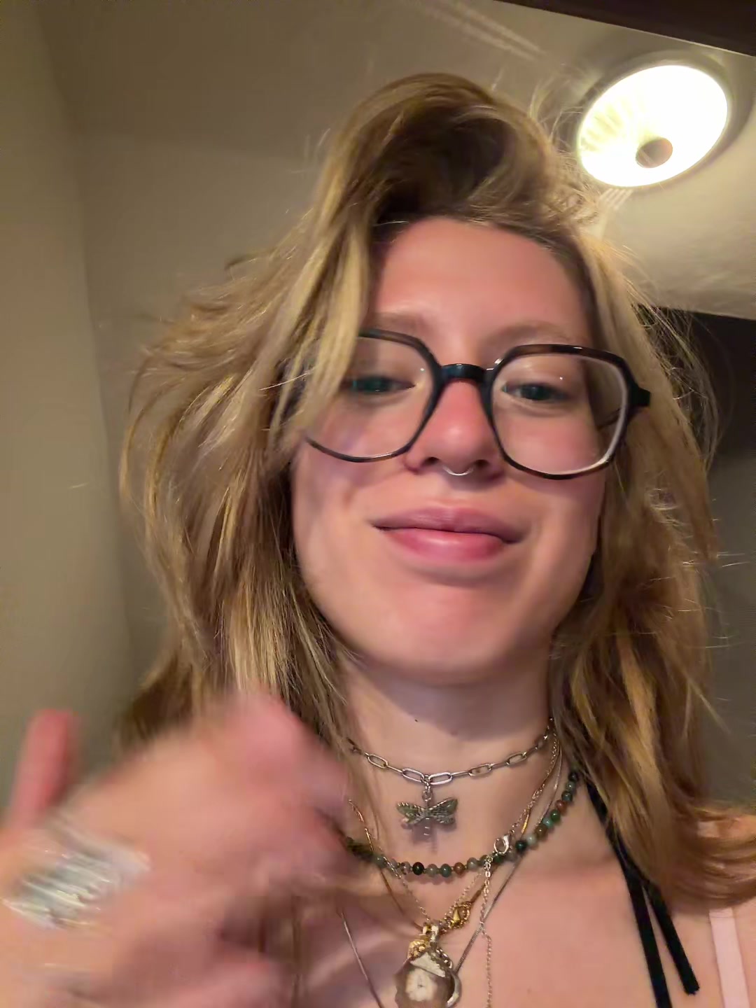 @poetleyla