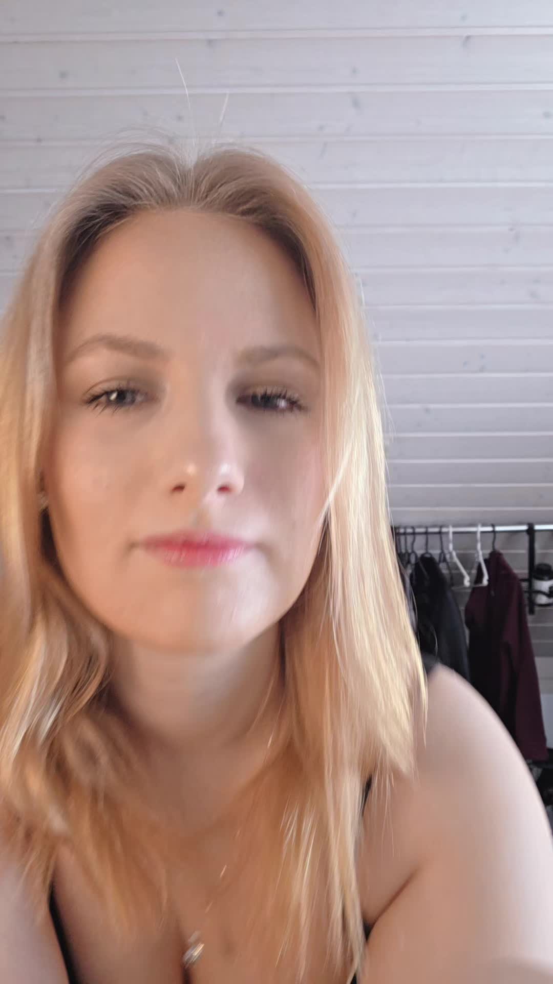 @Jenni