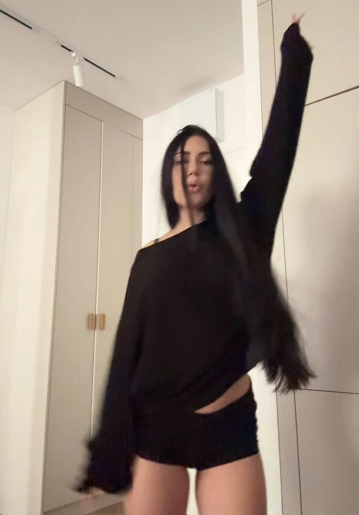 @domı