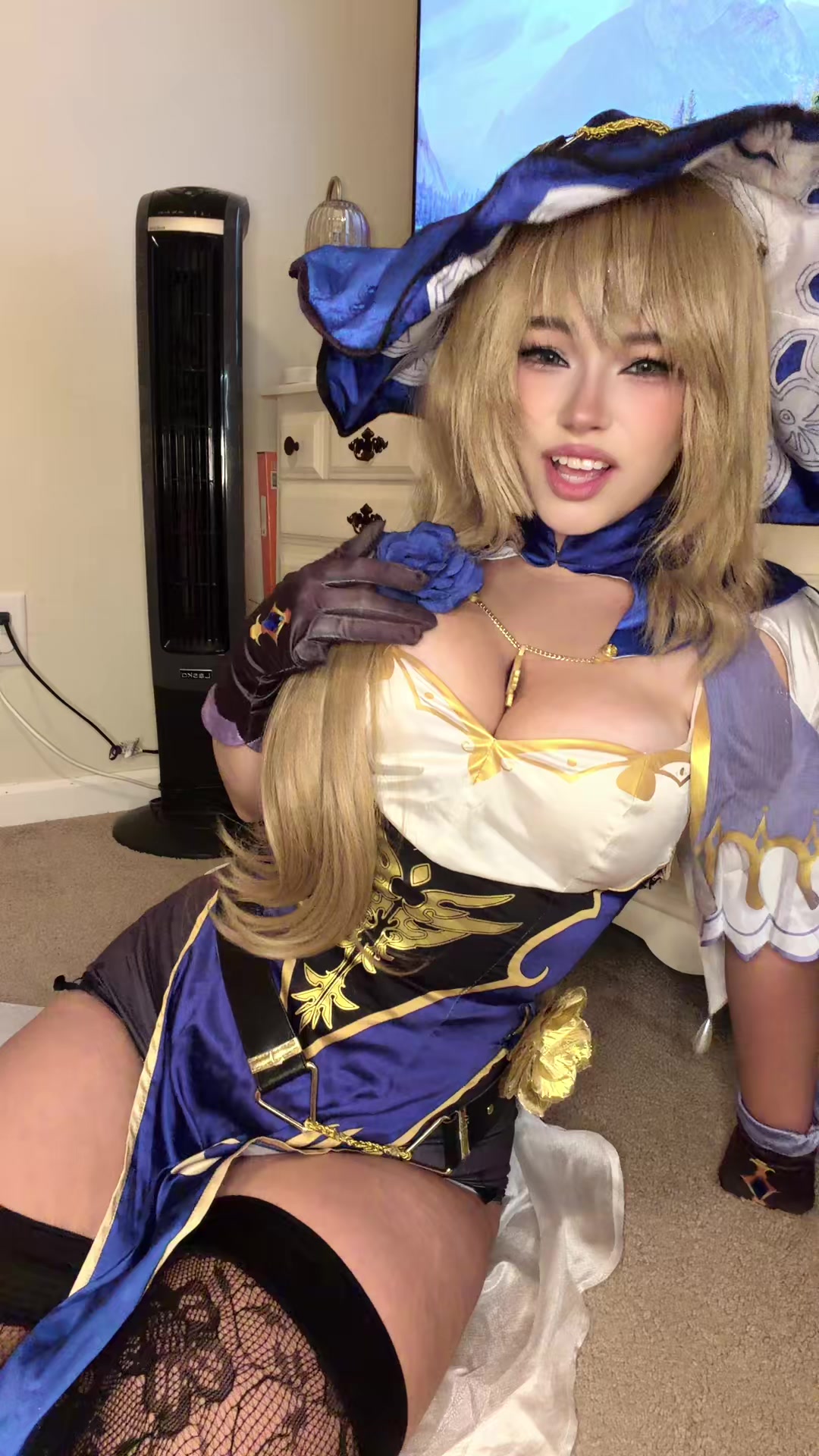 @yoursonly_aurora