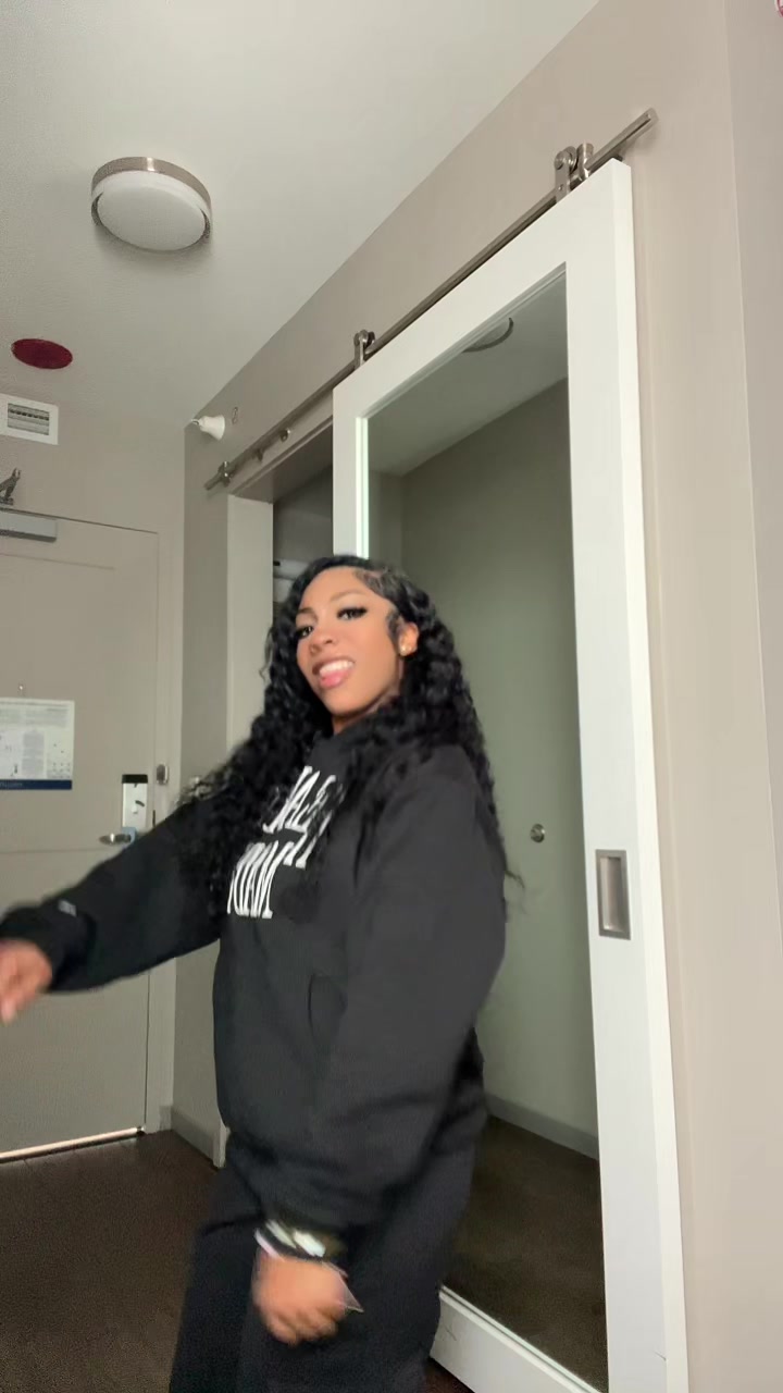 @Aaliyah