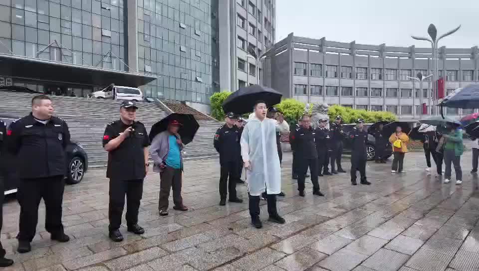 @三和工会~书记