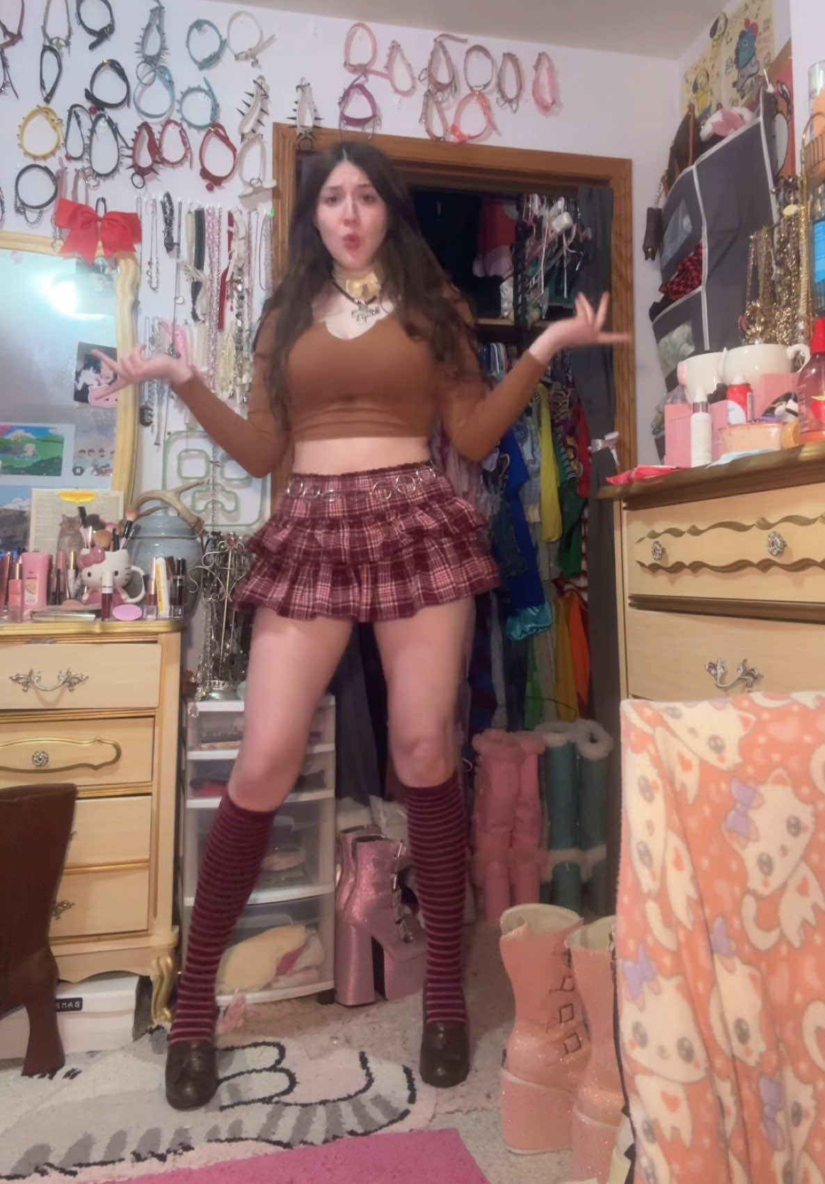 @browneyedbarbie