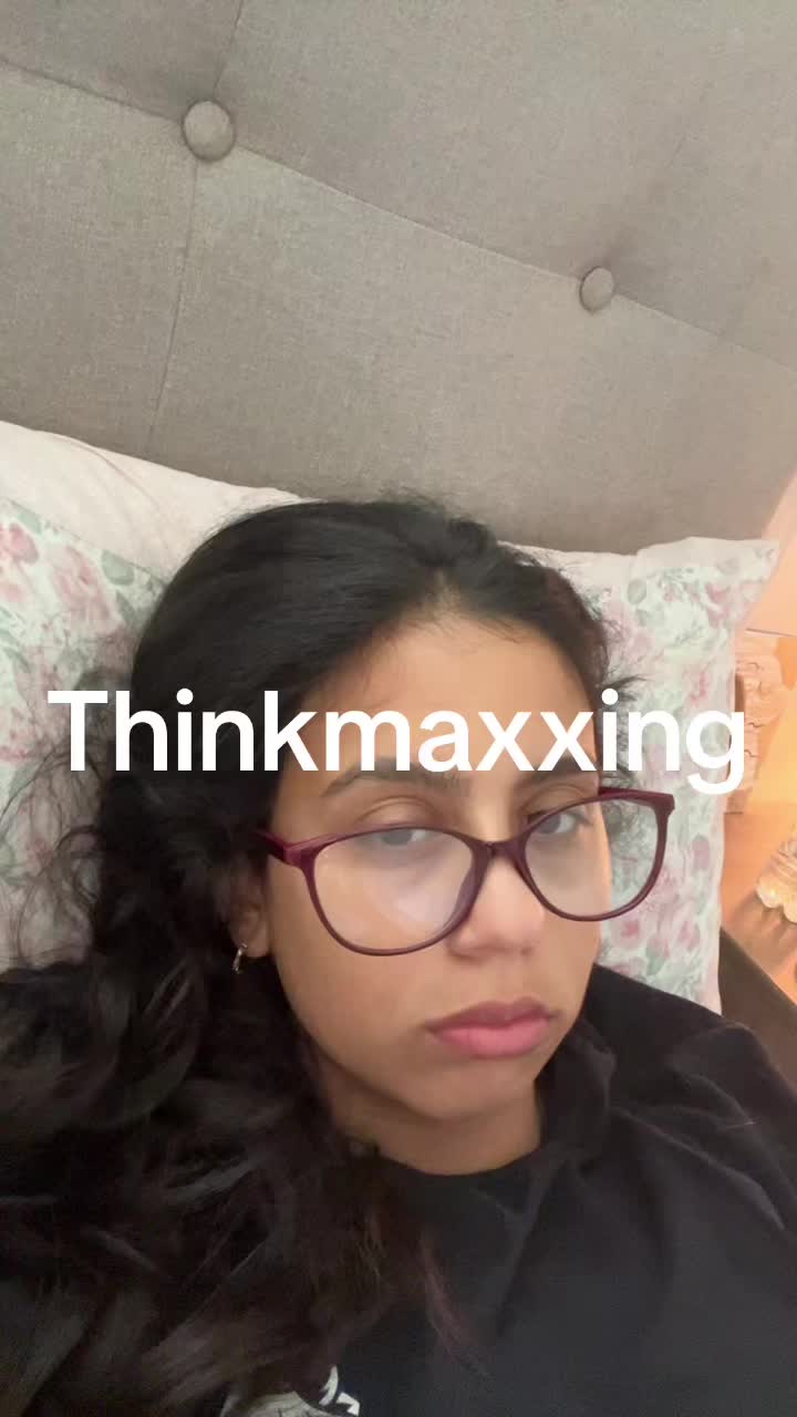 @imsoaleena