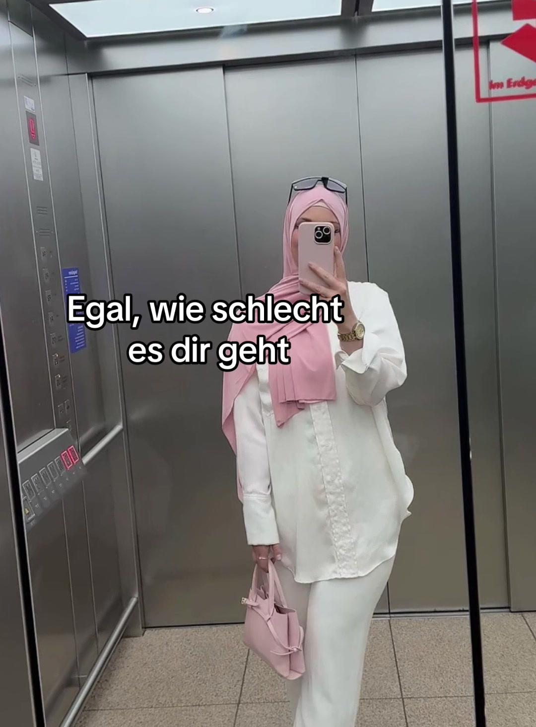@🌸 &Lambda;&bull;V 🌸