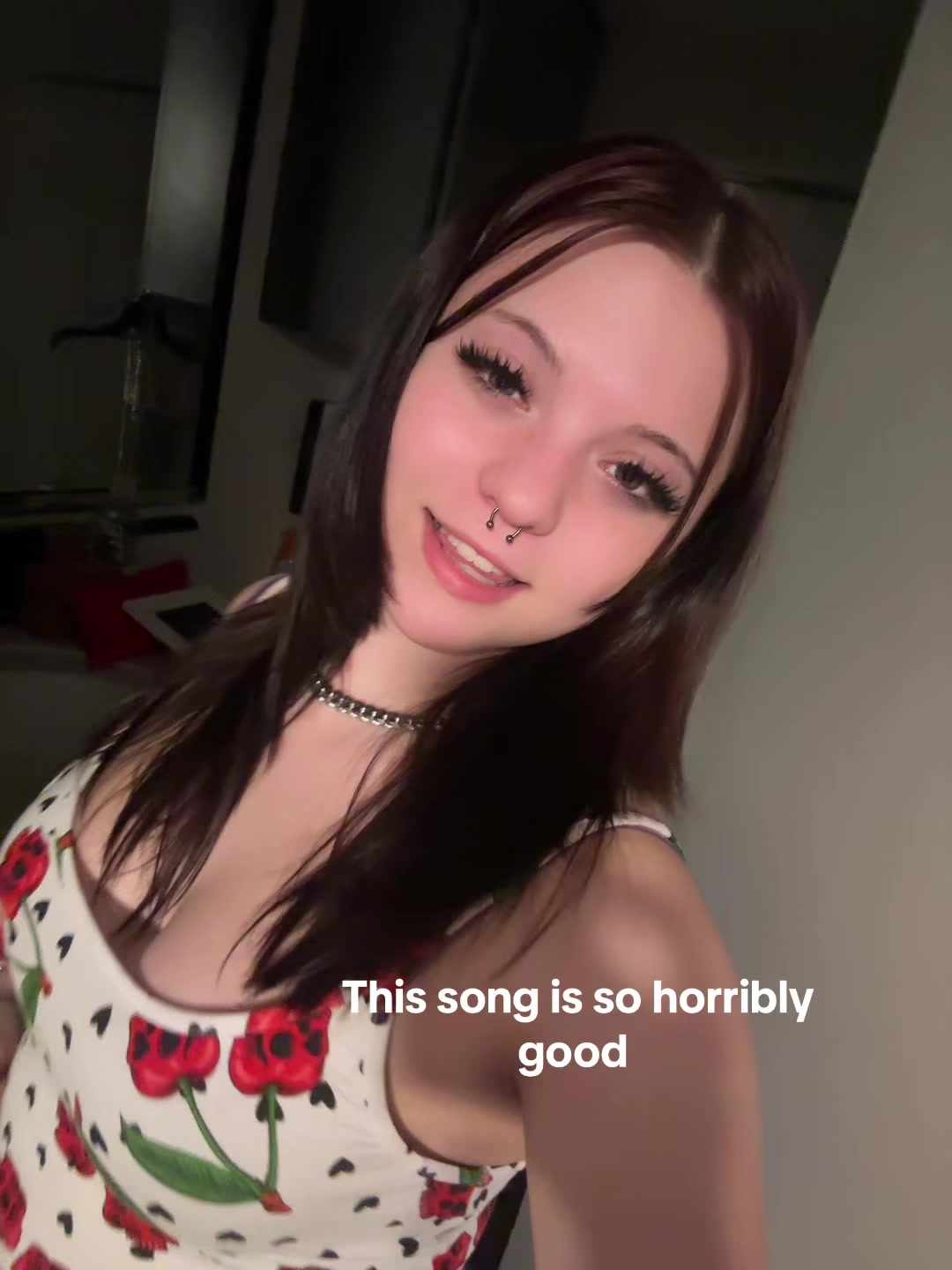 @:3