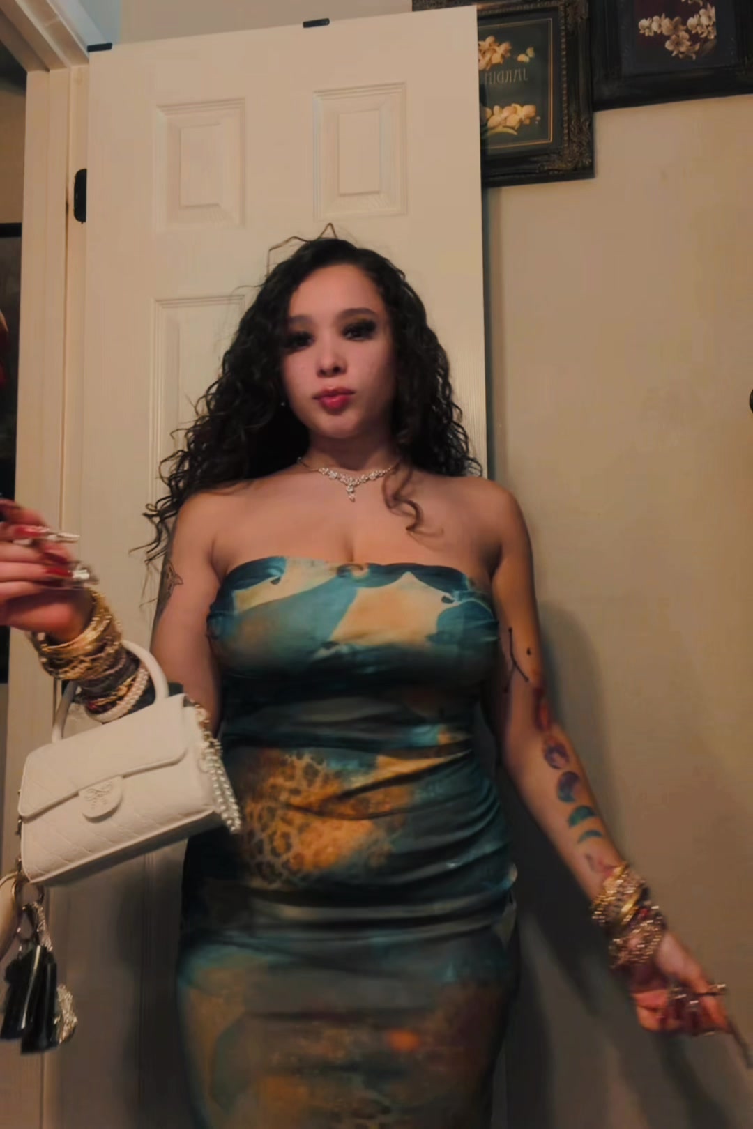 @Goddessgenesis_