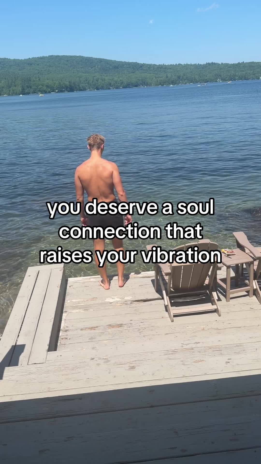 @elias