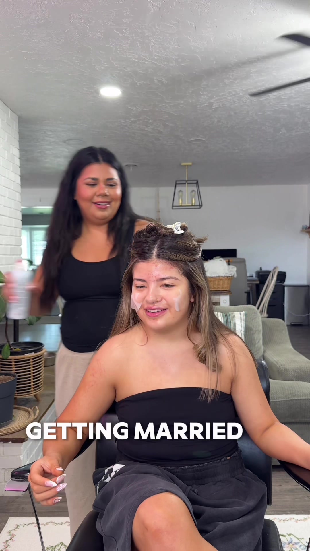 @Areli