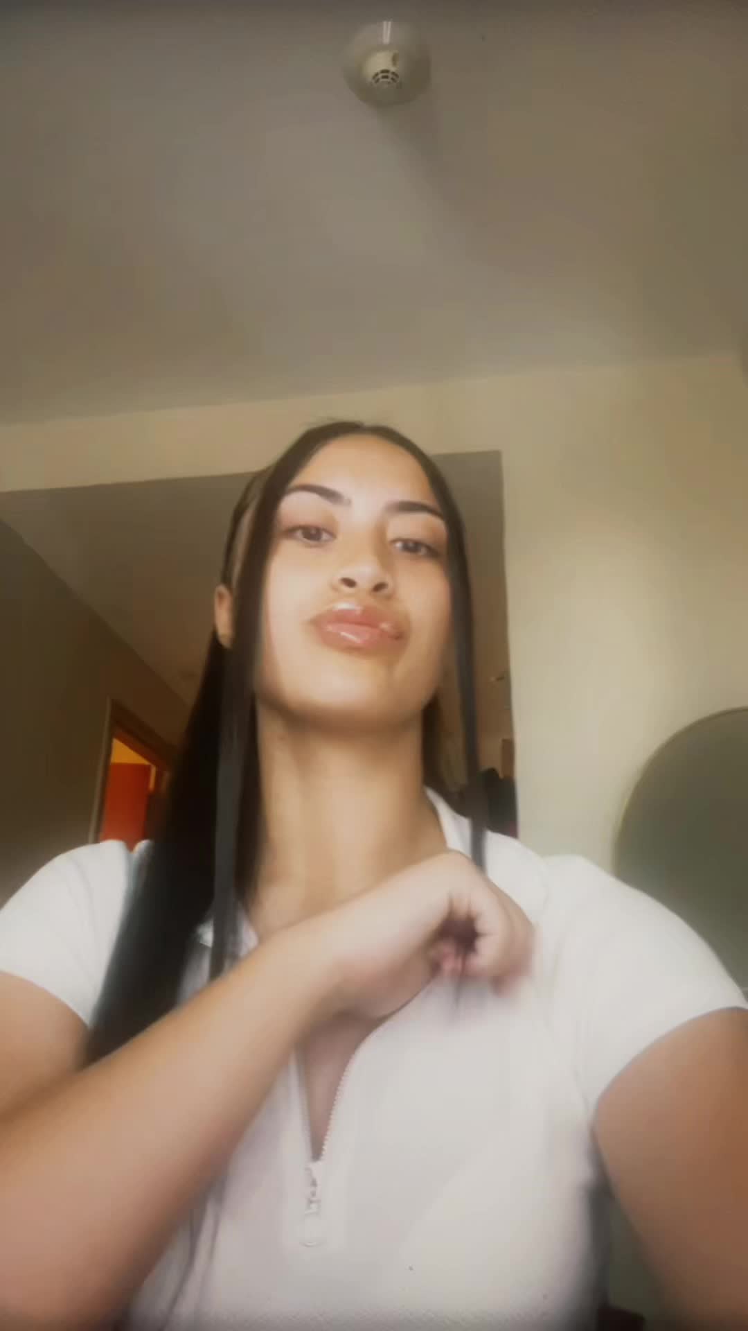 @Nini2vela🥵
