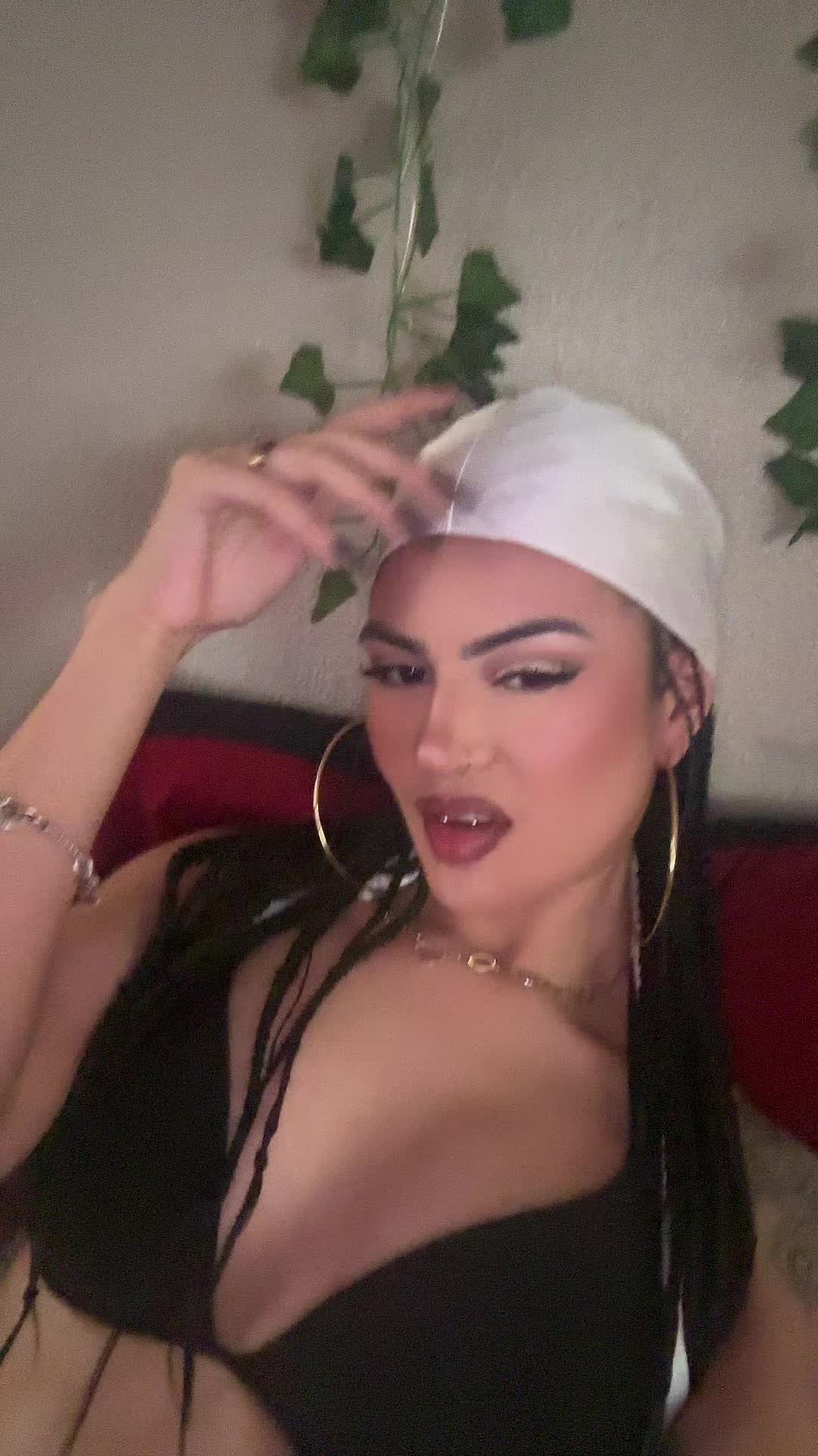 @Ms kitty