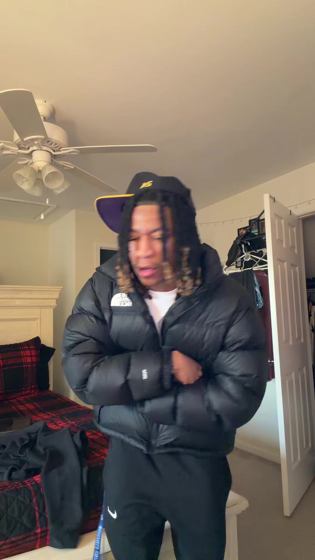 @privlifeofzay