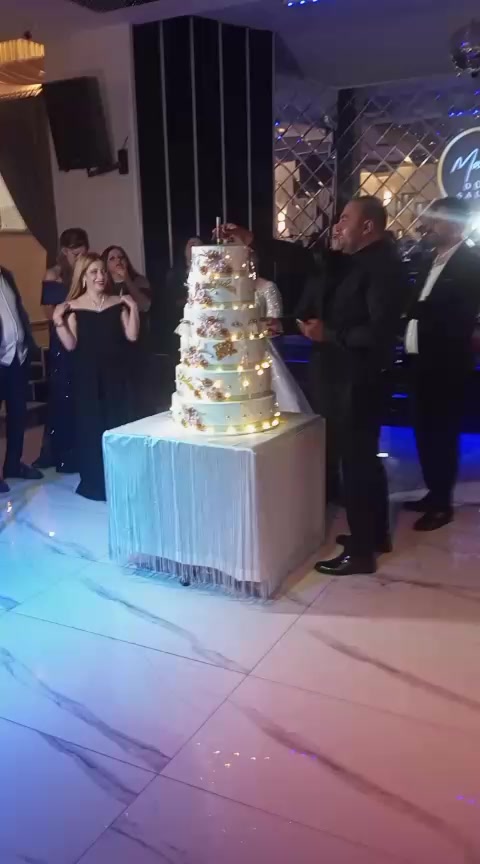 @Esra sagıt