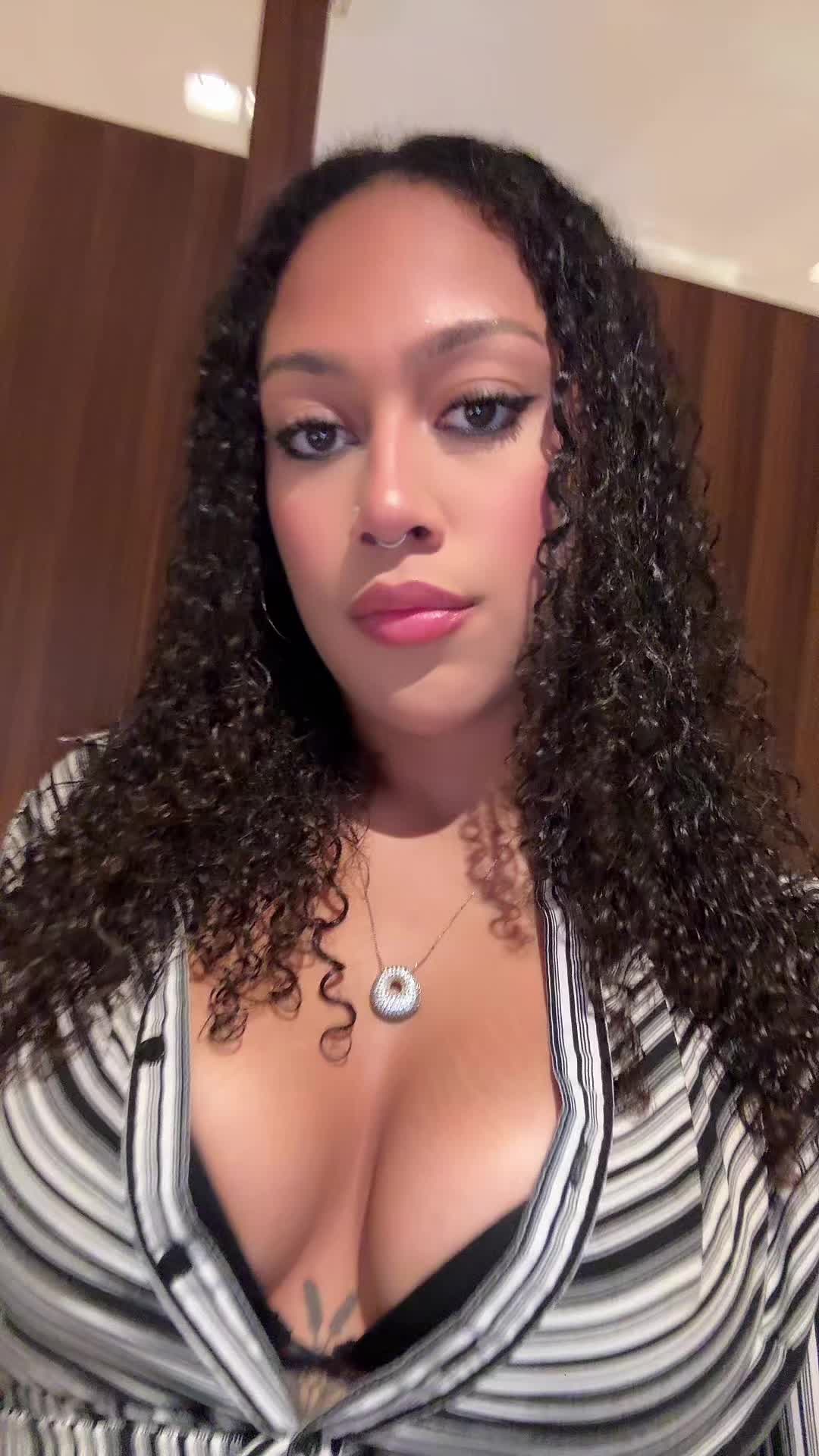 @🐎