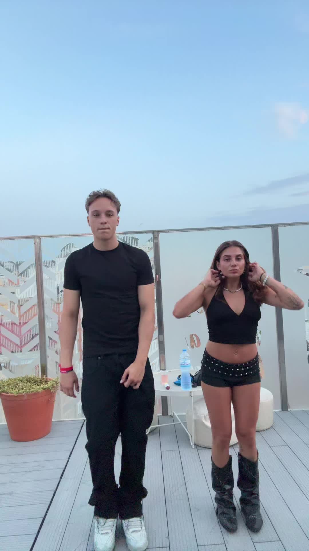 @AYLINSPI