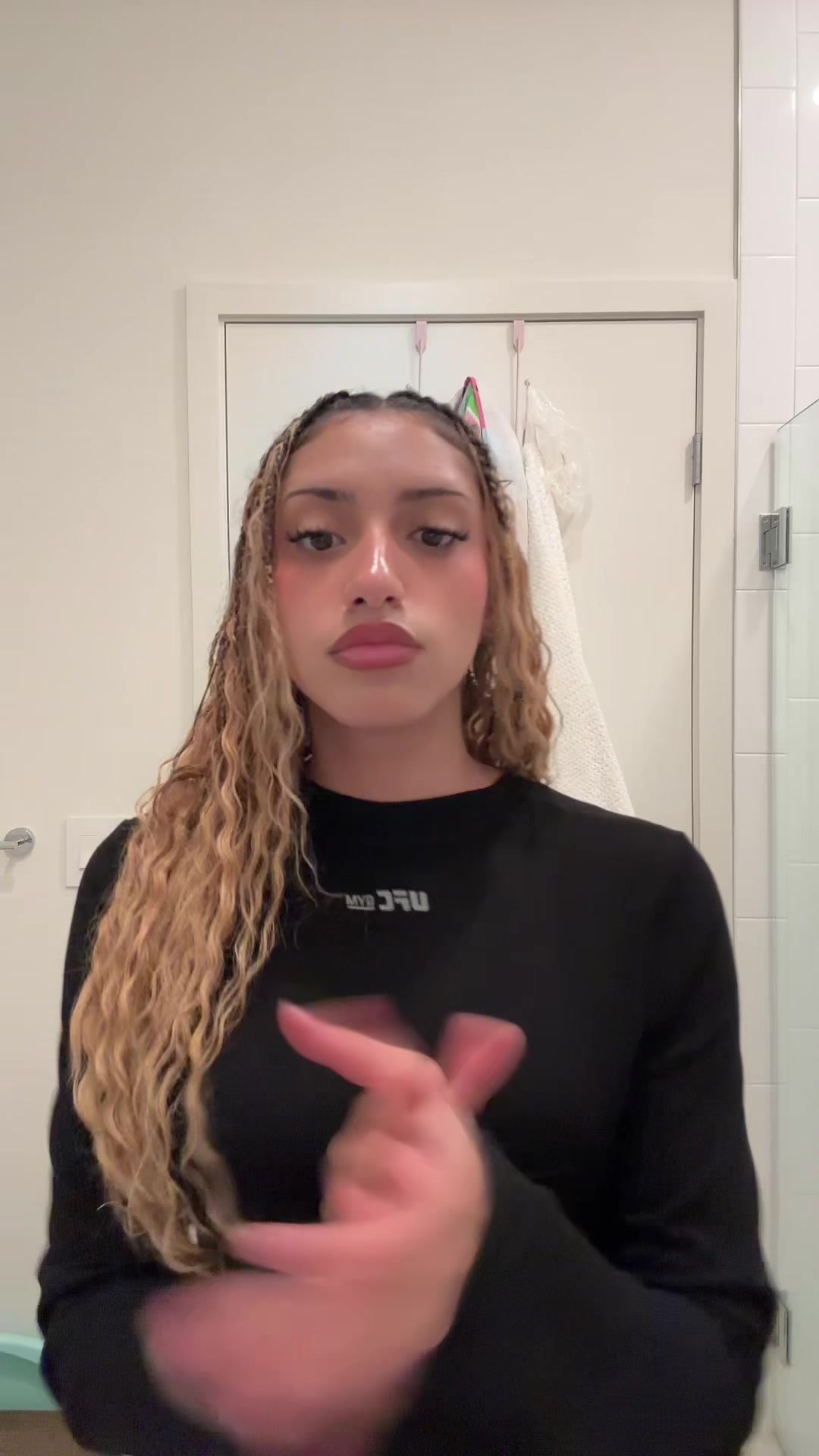 @leyla &ccedil;ello