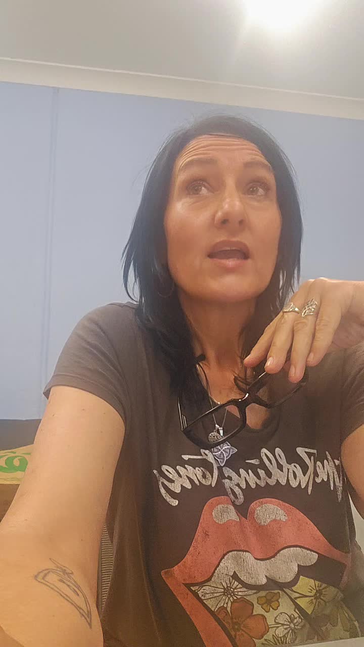 @Cyndeerella🇦🇺