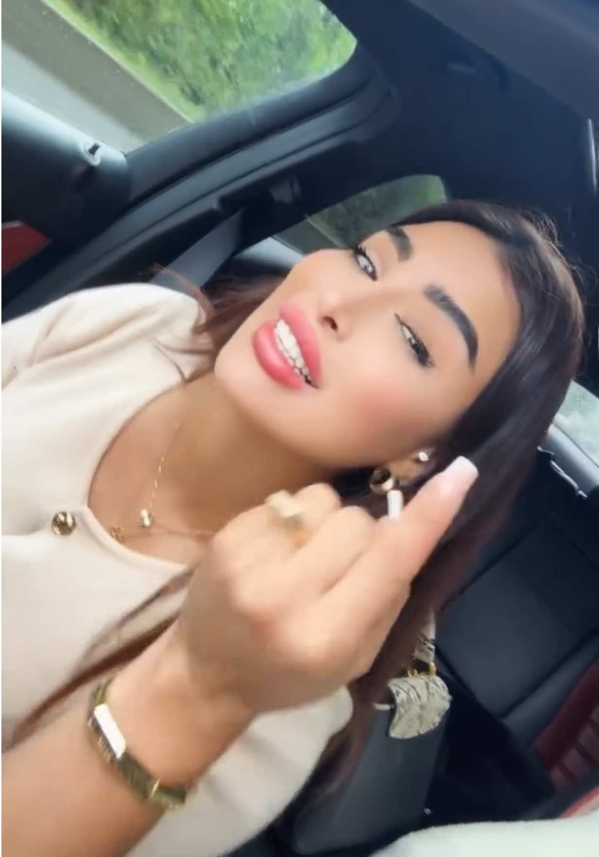 @Houyambladi