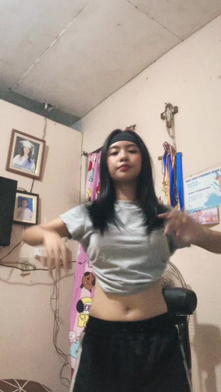 @ROSHAYNEM💕