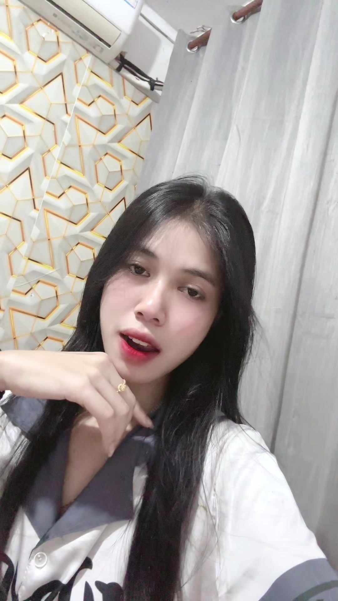 @៚小白🦋@