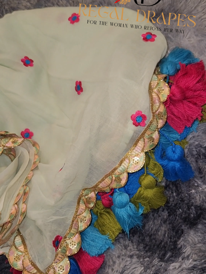 @Look Like Royalty✨Regal Drapes