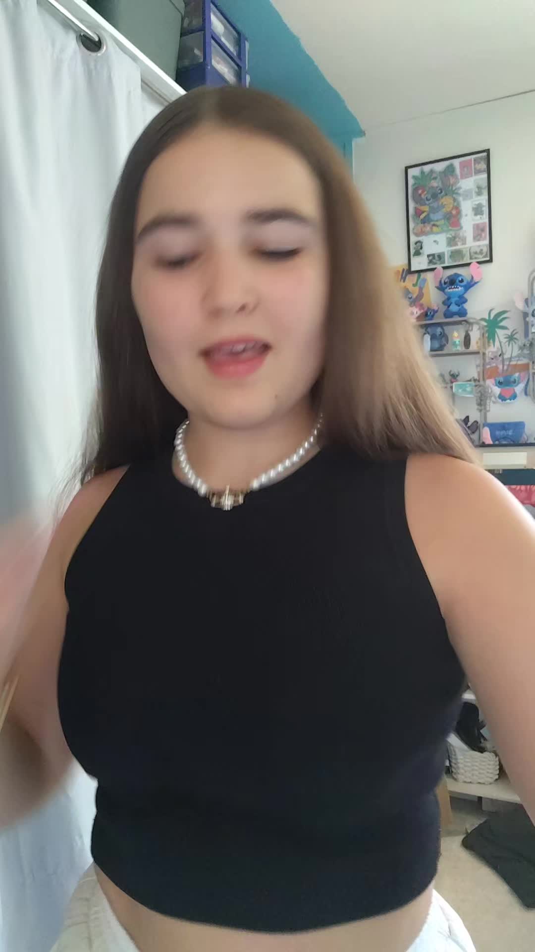 @Alicia
