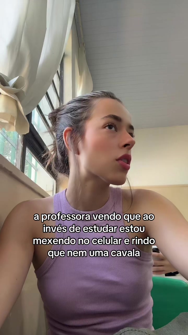 @Julia Andrade