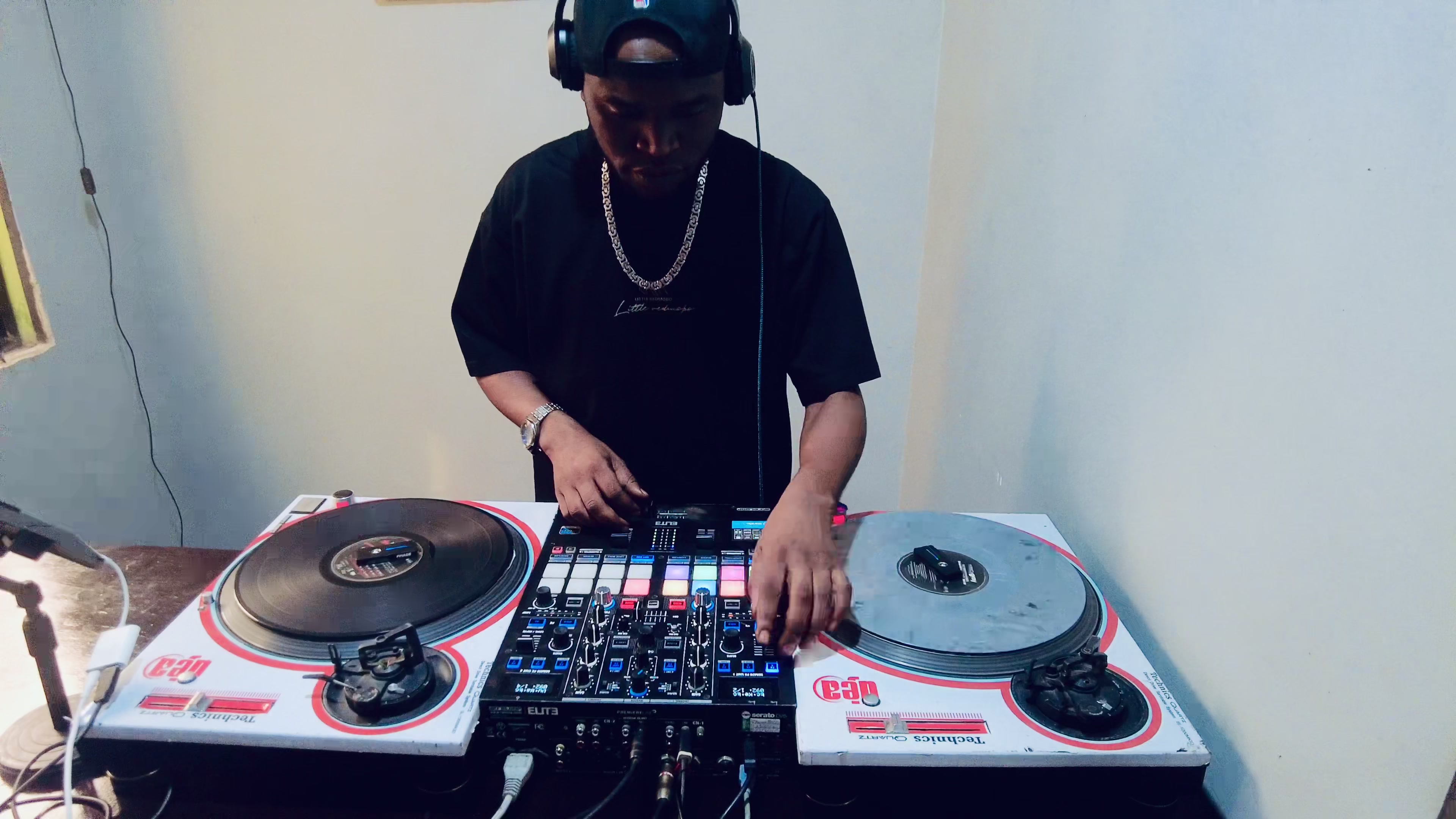 @DJ DEA