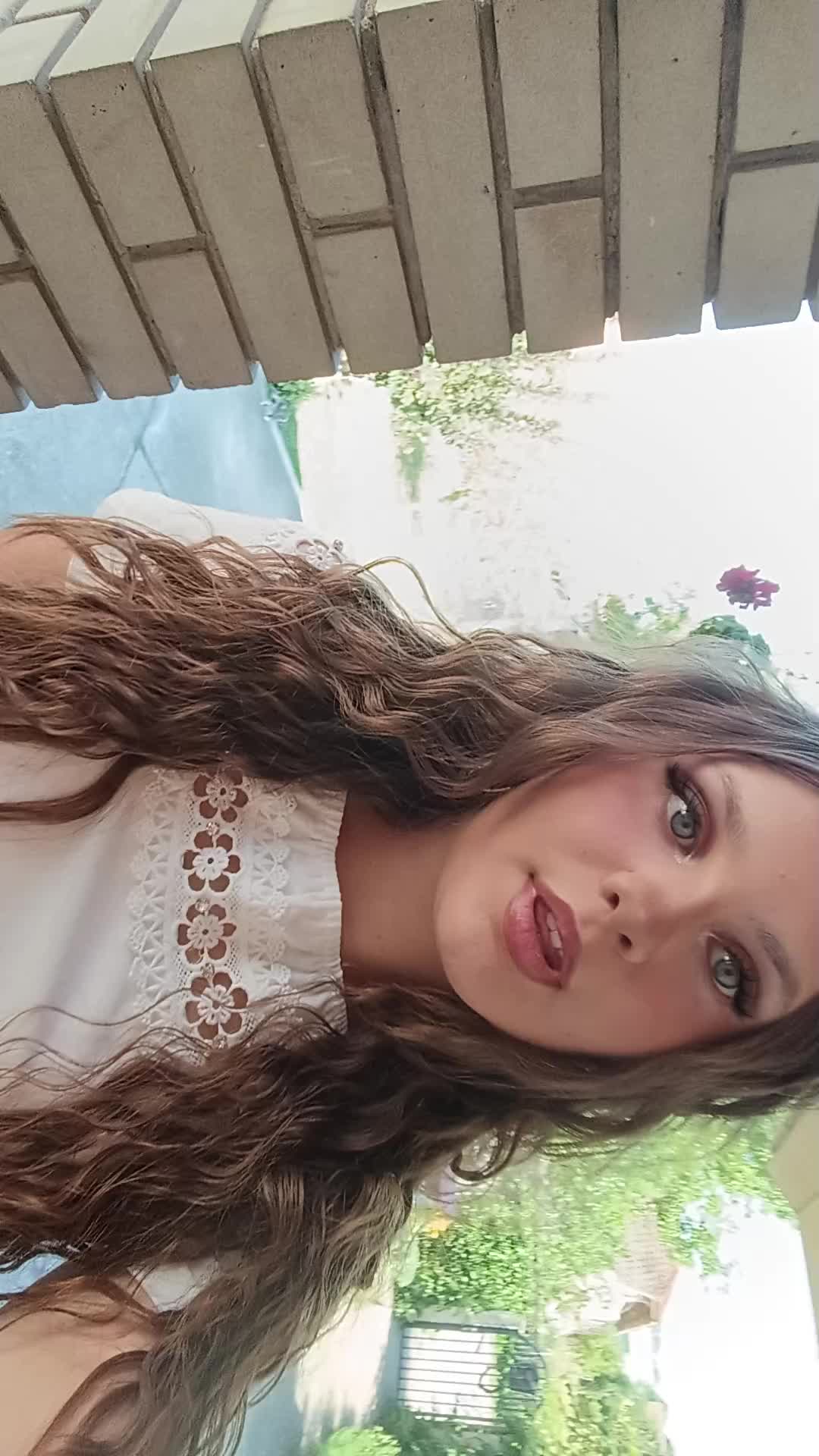 @𝓝𝓲𝓷𝓪🍸