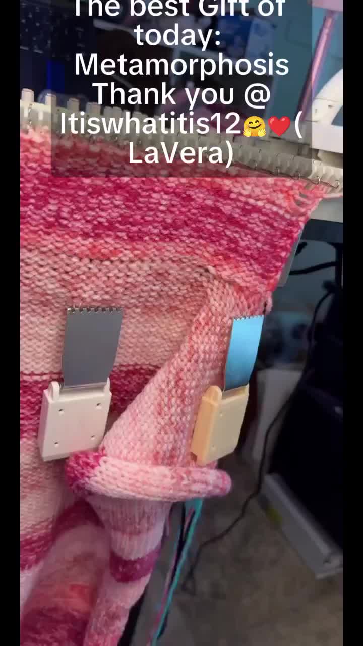 @lorie_theknittingsisters