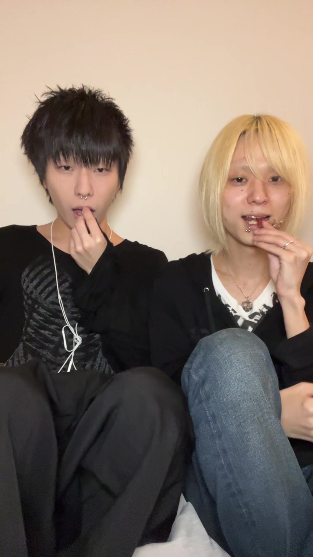 @ひかる