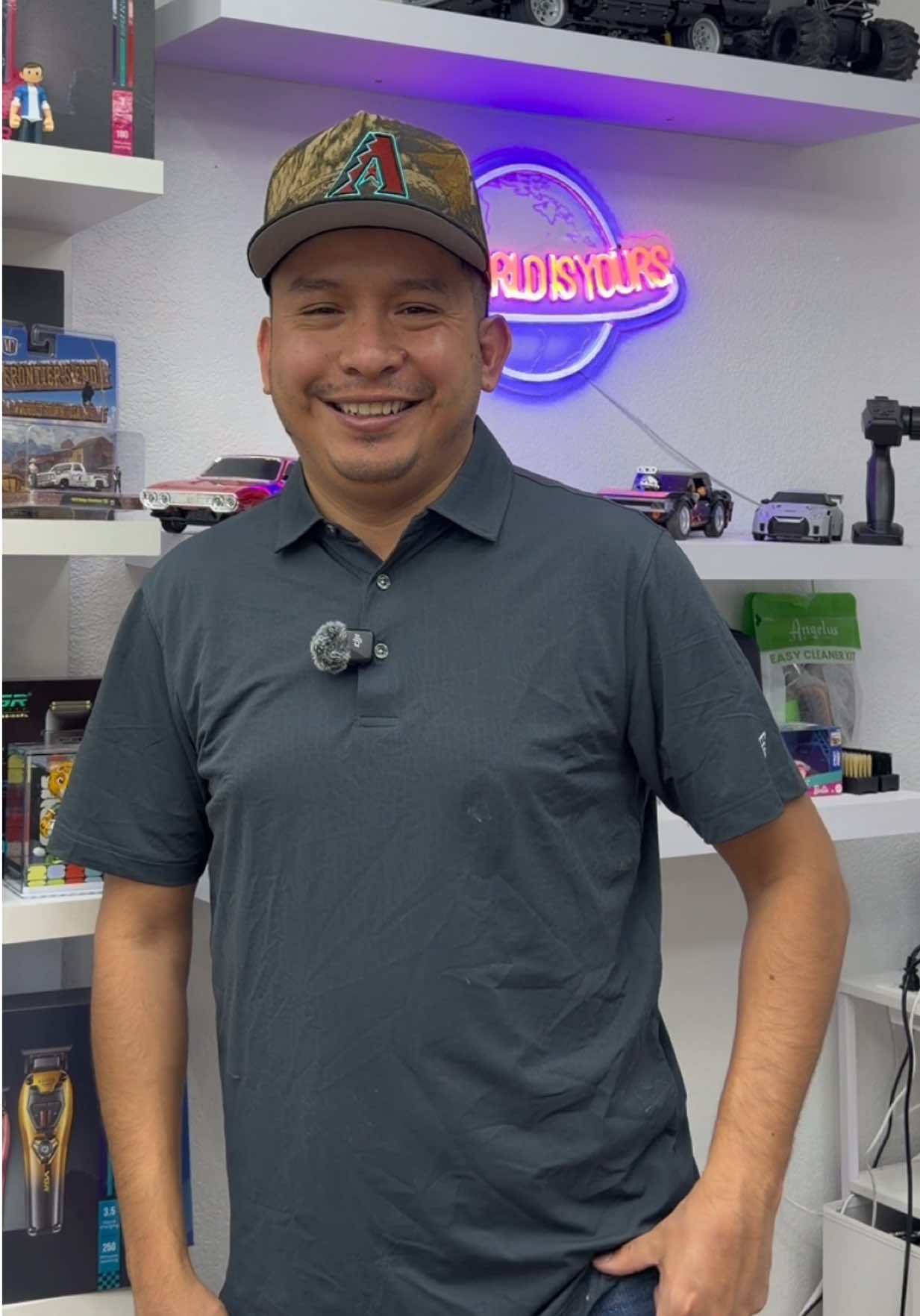 @Jisai Barber