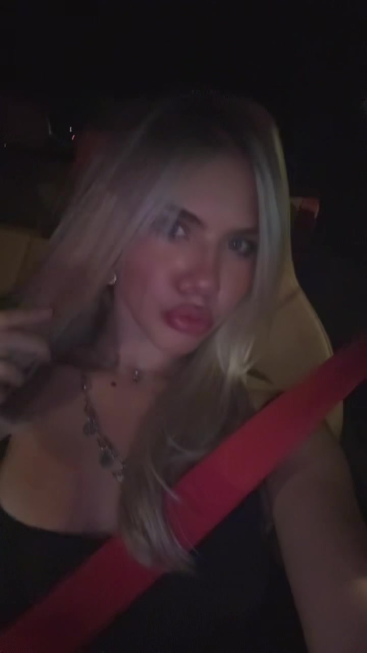 @zlukablondie