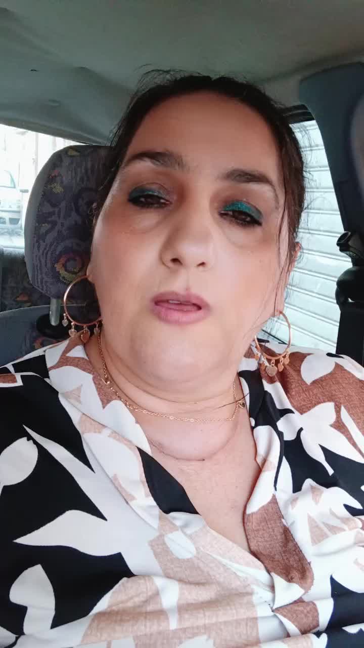 @titty12