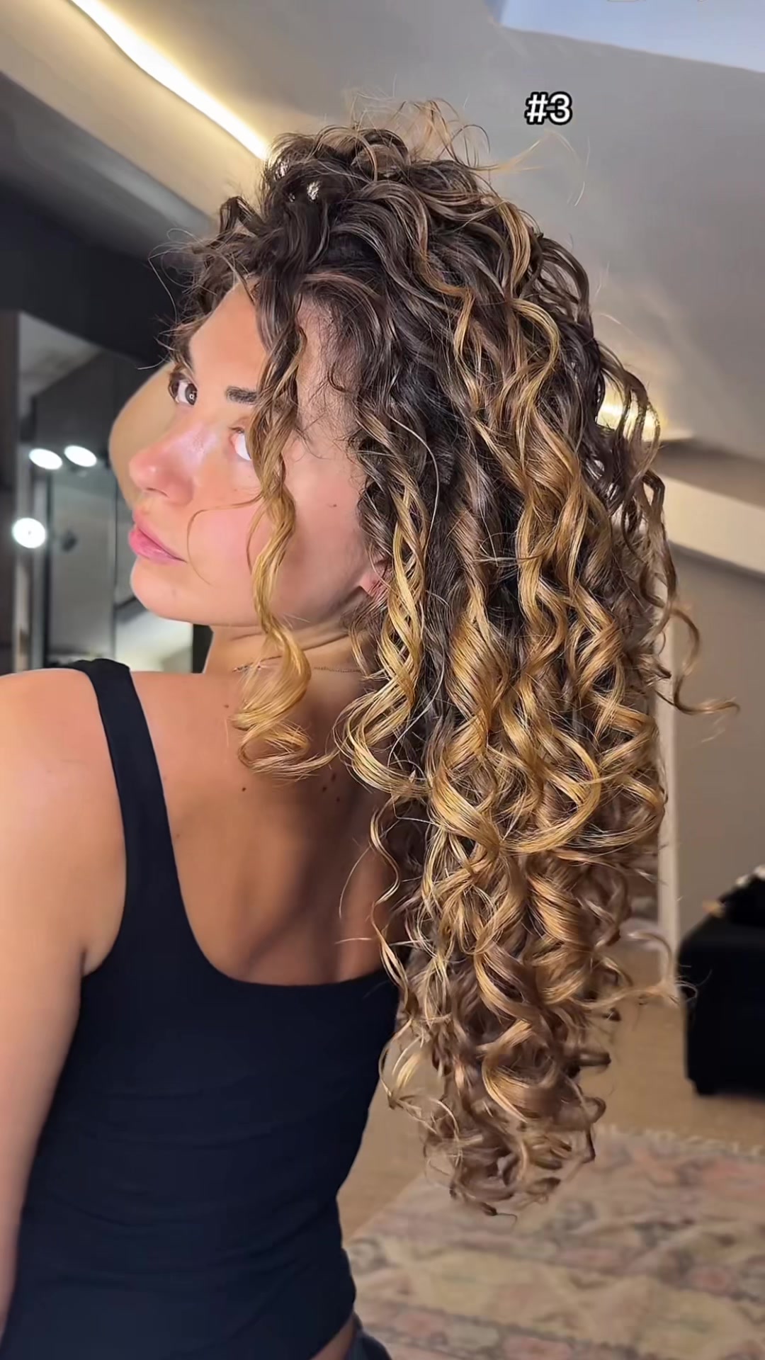 @Laura Marciano