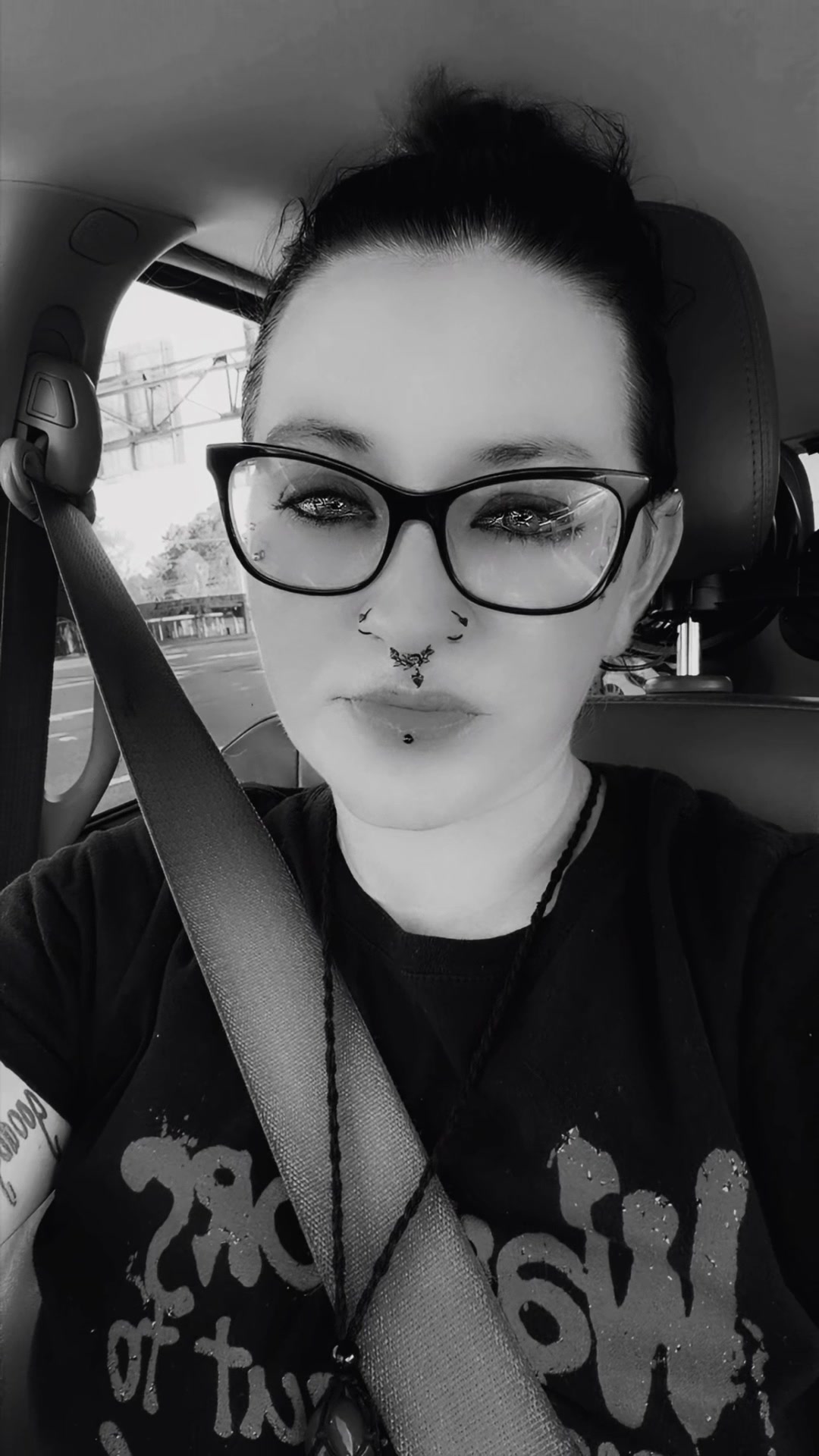 @imthatqueenghostie