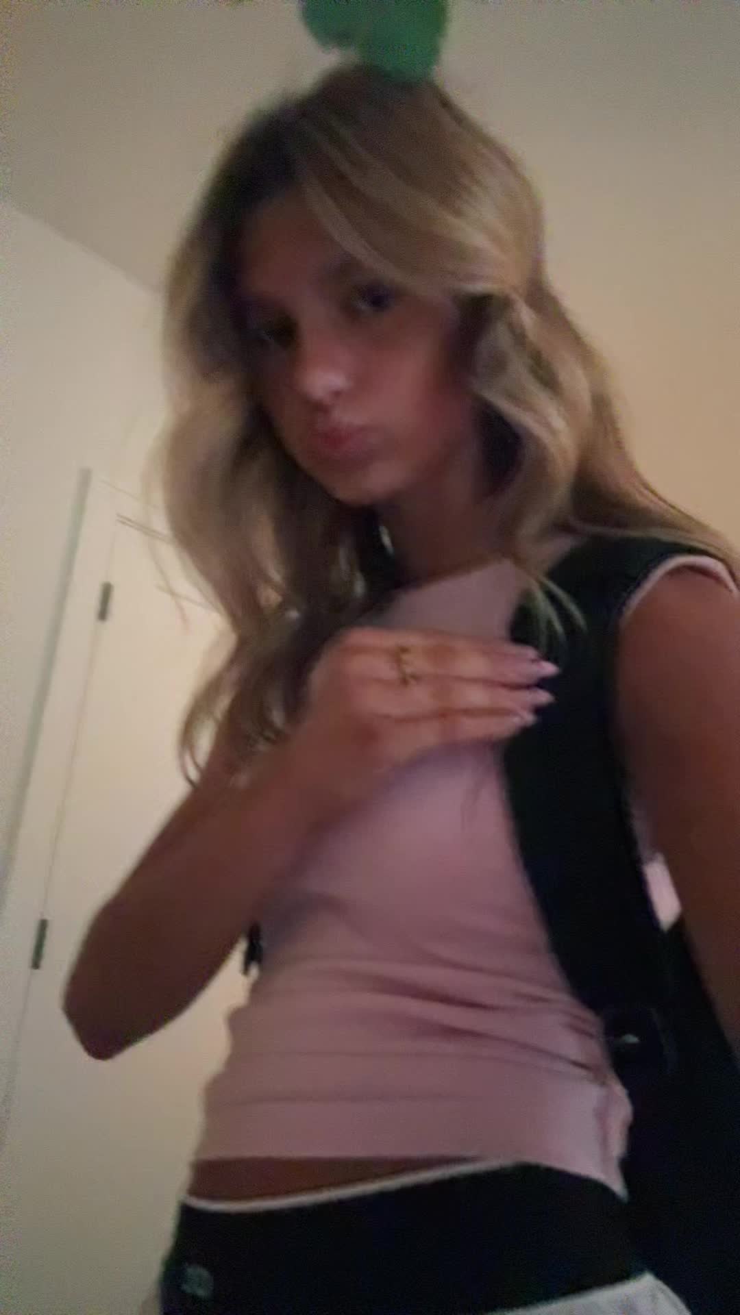@Ur mommy